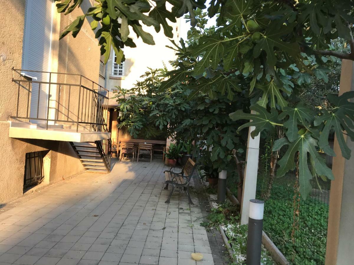 Studio Apartman Park Galerija Apartment Osijek Luaran gambar